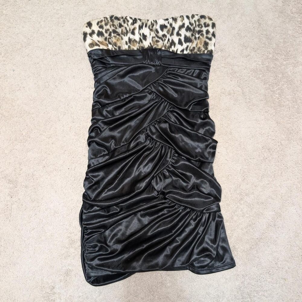 Taboo Women's Black Ruched Strapless Mini Dress